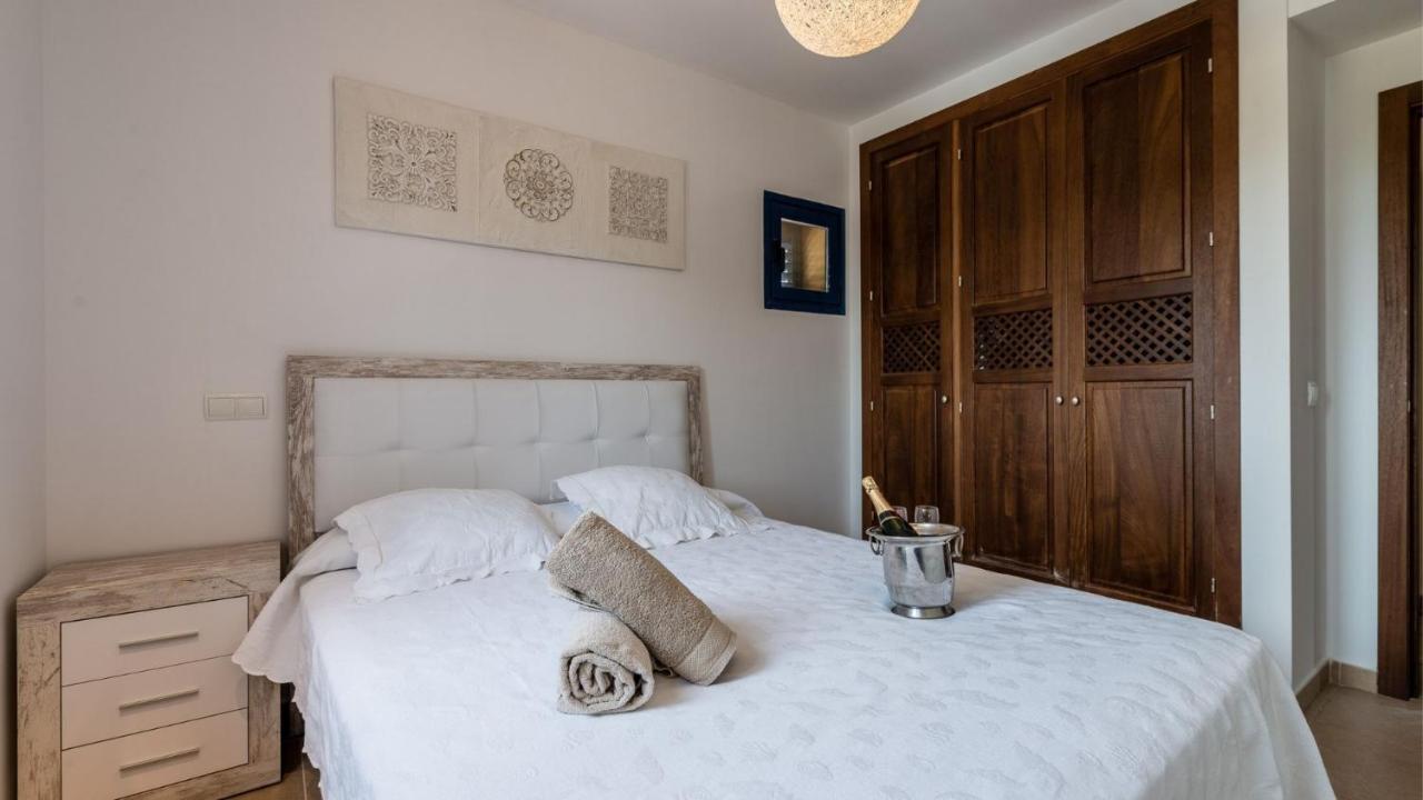 Villa Etruria Close To Playa D'En Bossa ซานโฮเซ เด ซา ตาลายา ภายนอก รูปภาพ