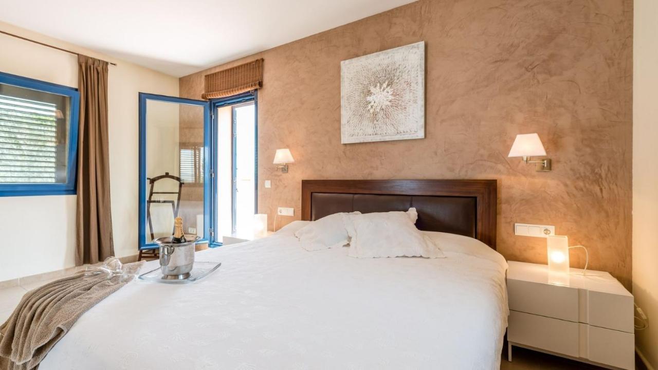 Villa Etruria Close To Playa D'En Bossa ซานโฮเซ เด ซา ตาลายา ภายนอก รูปภาพ